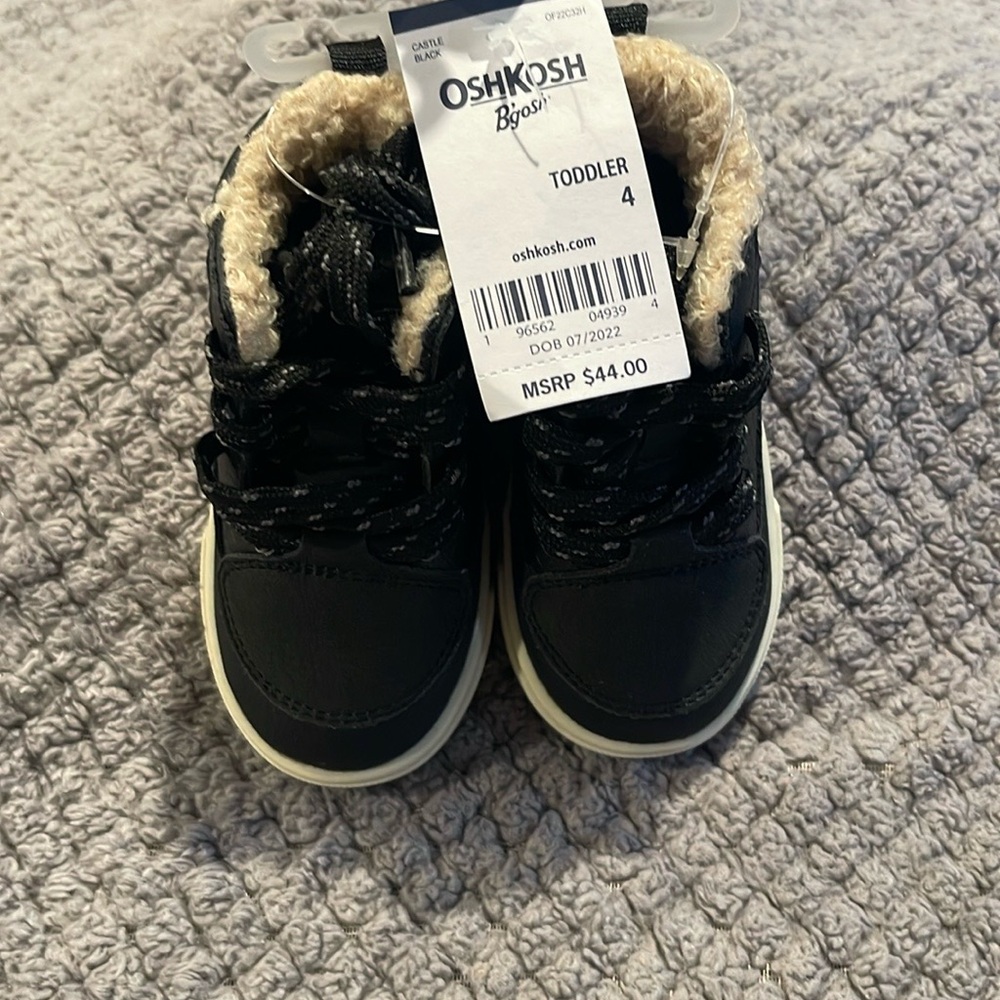 OshKosh B'gosh Black and Cream High-Top Boots with Plush Lining